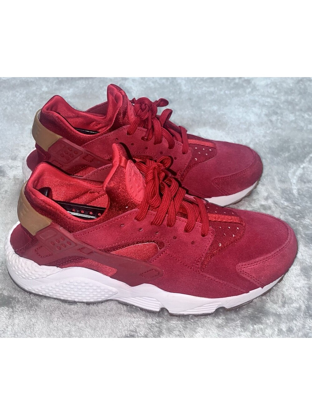 Nike Air Huarache Run SD University Red Gum Sole AA0524-601 Mens 9.5